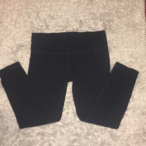 Black Lululemon Leggings with Blue Threading!